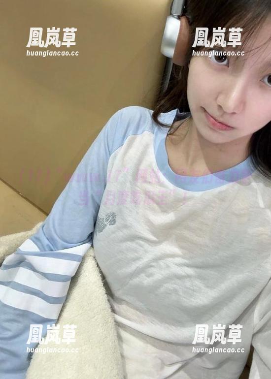 “www.17”网站：网友们奋力争当“月度吃瓜王”！