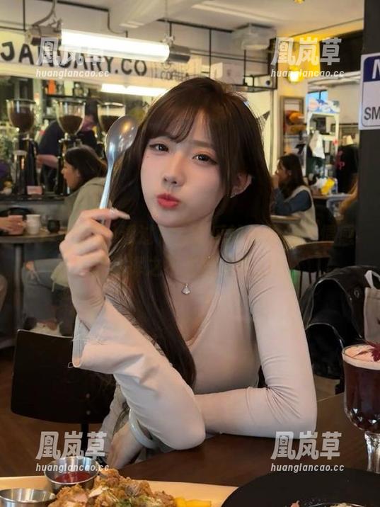 17c吃瓜 透过17c吃瓜的传送门,情感波动挥之不去的超能力!