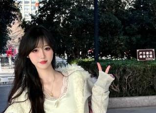 51吃瓜官网的分享按钮，有时比瓜肉更让人流连！