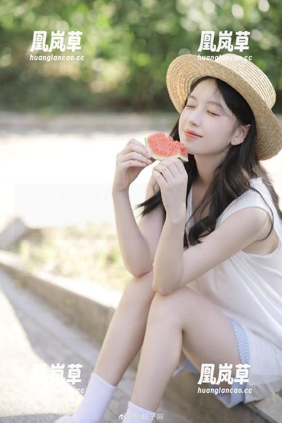 有了51每日吃瓜的下载，我的无聊就被瓜填满了，哈哈！