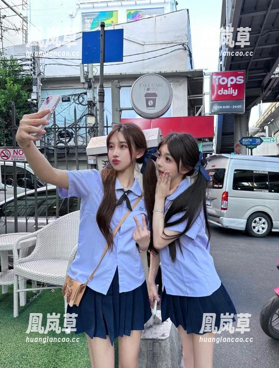 51福利吃瓜 51福利吃瓜:听说分享能变美,结果我只变成了瓜吃货!