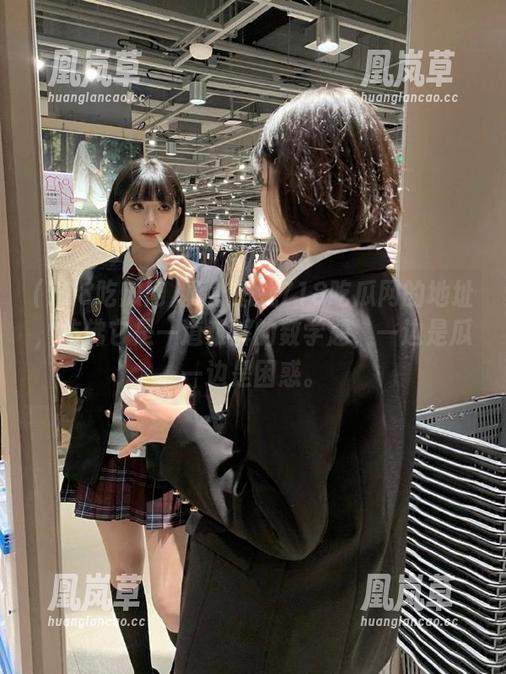 718吃瓜网 真心想找718吃瓜网的地址,仿佛它是一道难解的数学题,一边是瓜一边是困惑。