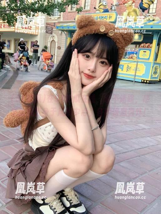 91吃瓜 在91吃瓜在线,永不迷路,感觉就像置身于风暴中心,各种信息轰炸!