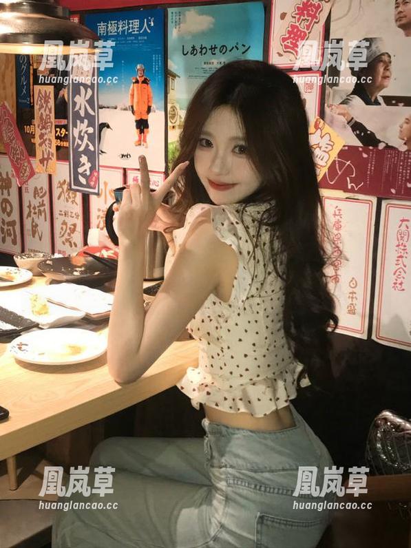 91黑料网 神奇的网站:91黑料网,瓜太好,剥到手软!