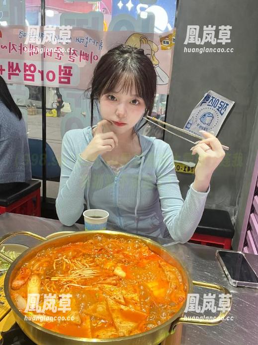 998.su黑料视频太震撼，连我家猫都不淡定了！