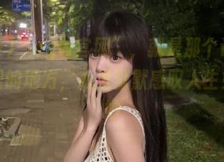 “cgw官网”，就是那个让你挪不开眼的地方，心里默默感叹人生如此奇妙