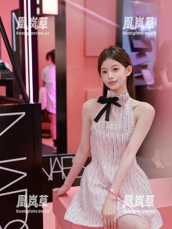 www.17 当你发现自己每天都在www.17@苹果版上看瓜,这日子过得有点过分了吧?