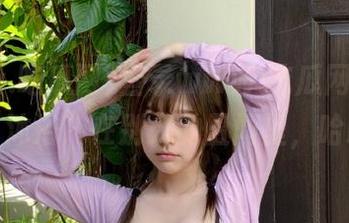 登录www.吃瓜网.top，打算“沐浴”在别人的丑闻里，哈哈哈！