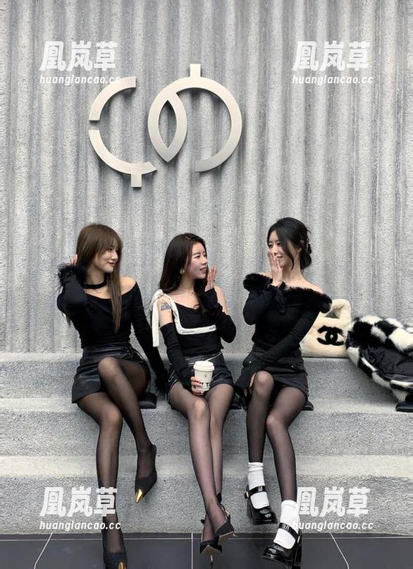 “www.吃瓜网.top”——搭乘八卦的快车，准时抵达最新线路！