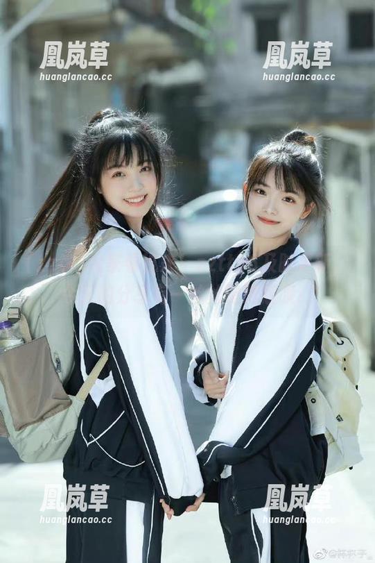 zztt 大家看过来!zztt36及时更新,今天的分享有一丝丝晕眩感哦!