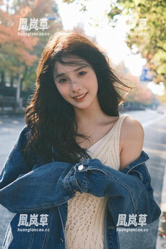 八哥黑料 这网站里八哥黑料堆成山,看完我都快变成小八哥了!