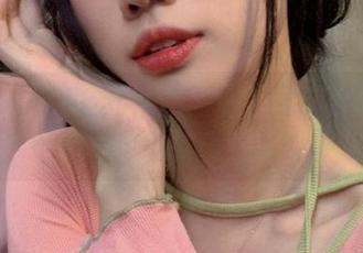 吃瓜福利：这个视频的节奏是什么？我完全不懂但又停不下来！