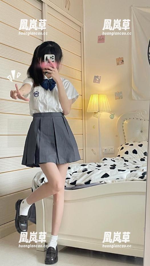 吃瓜网 被吃瓜网的黑料刷了屏,观看过程恍惚成梦了。