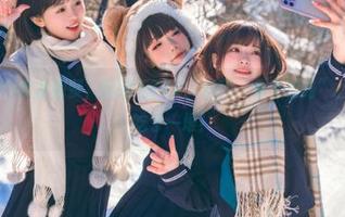 老友相聚，配娱乐718，宣称“永不迷路”，结果瓜真吃了一堆！