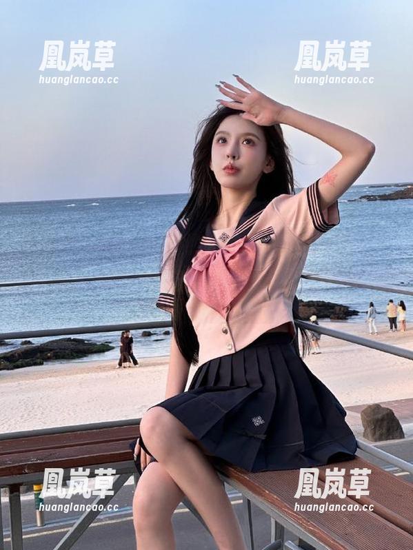 我爱吃瓜网 我爱吃瓜网cg线路刷累了,难道我还是不够吃瓜?心里隐隐有种渴望…