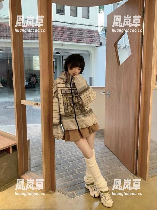 黑料不打烊 脑袋卡住了…黑料不打烊苹果版下载去哪里找?