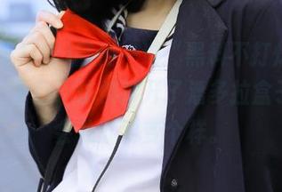 随便一进“黑料不打烊,万里长征”入口，仿佛打开了潘多拉盒子，一会儿就要变个样。