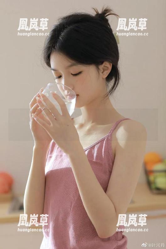 黑料不打烊 不小心路过黑料不打烊,顺便导航到闲聊阵地入口……