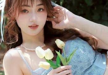 谁敢说“黑料社”网站下载不够劲？看我一口气看完了！