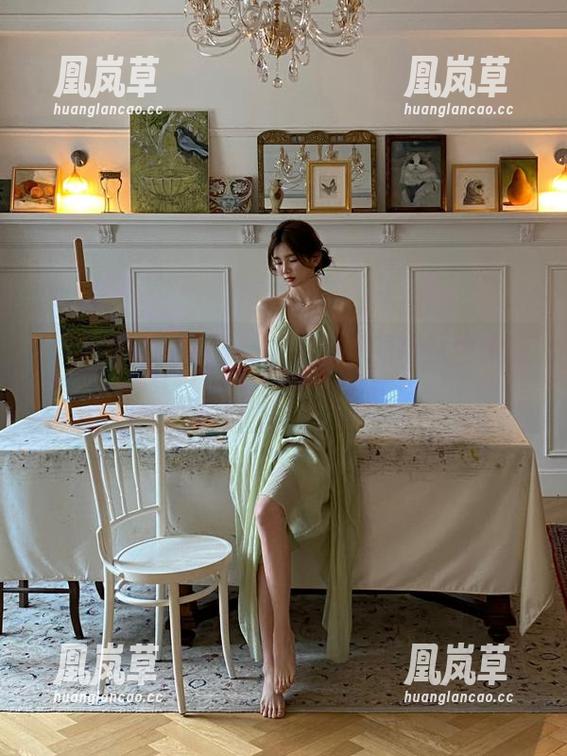 黑网料 “黑网料苹果版”的玩法也太花哨,潜伏越久越上头。